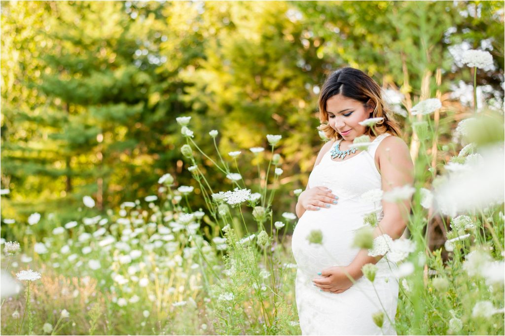 outdoor Maternity Photos in field of flowers