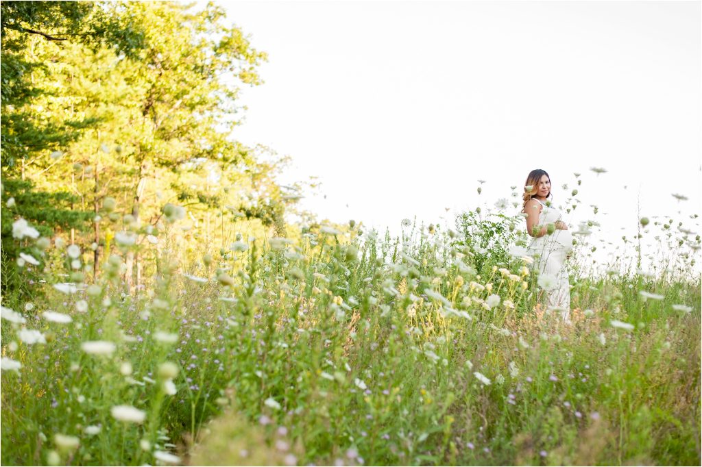 Maternity Photos in field of flowers